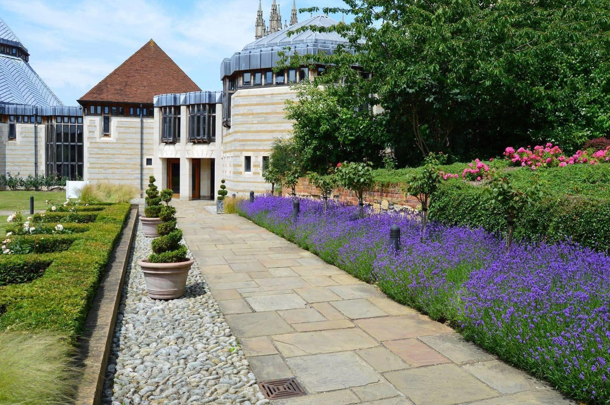 Canterbury Cathedral Lodge Экстерьер фото